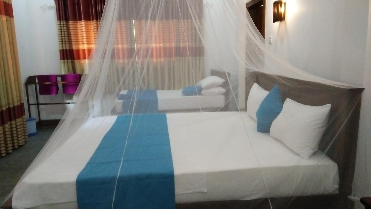 Sunworld Villa Унаватуна Екстер'єр фото